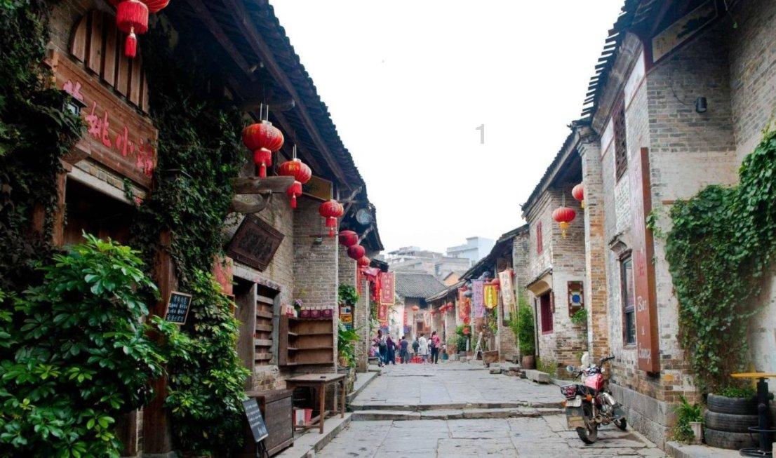 湖南一孩子在幼儿园受罚后闹情绪倒地致瘫，幼儿园是否需要为此担责？游戏画面